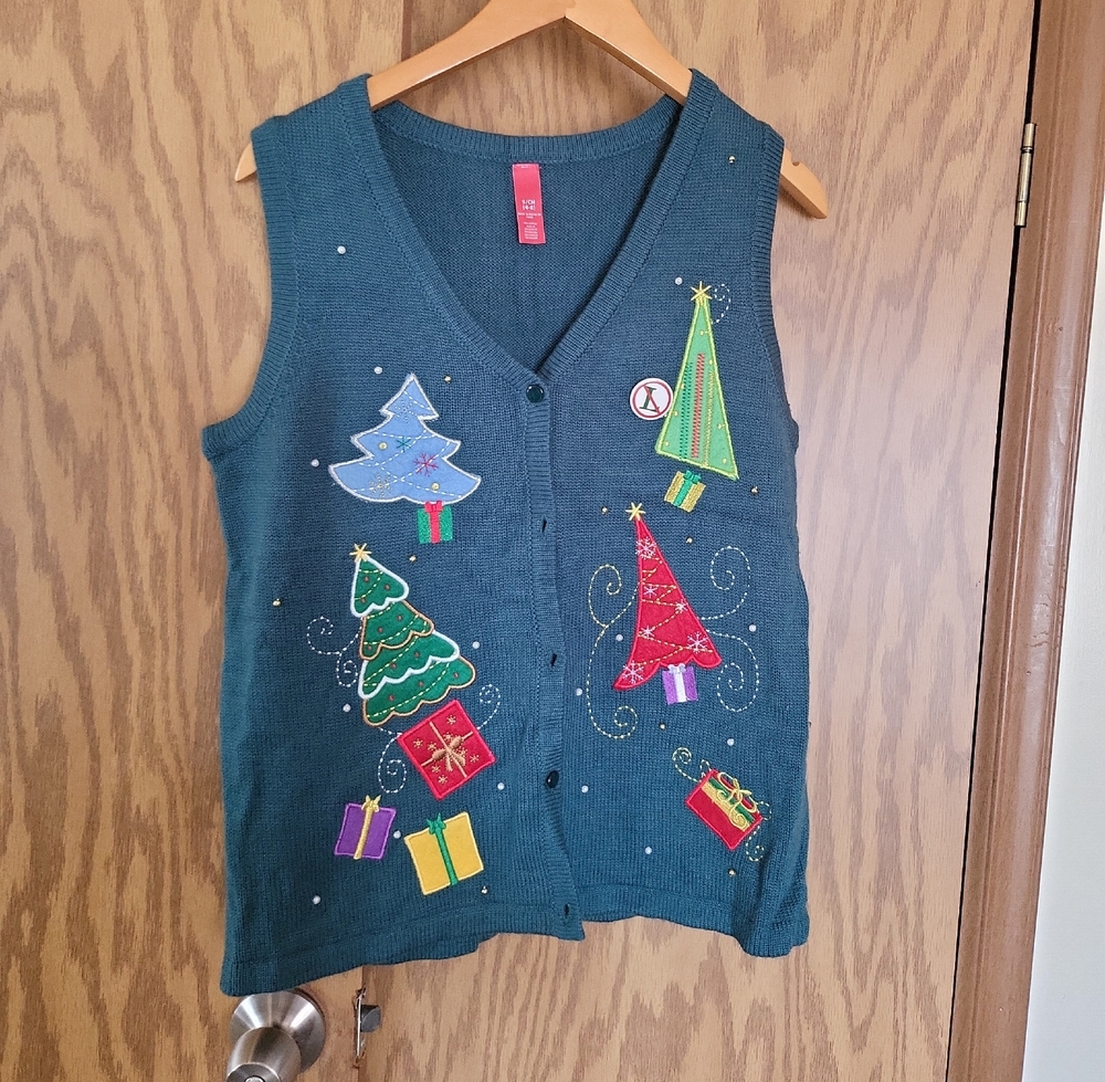 Festive Green Holiday Womens Size S